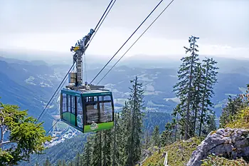 Gondola of the Rax cable car